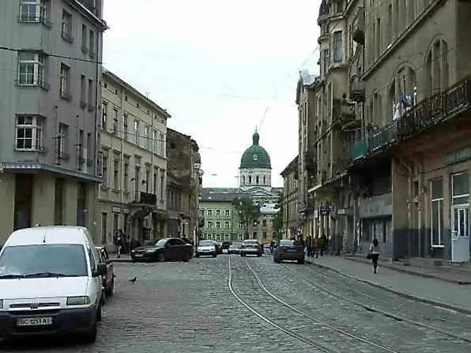 In L'viv Center * Leópolis